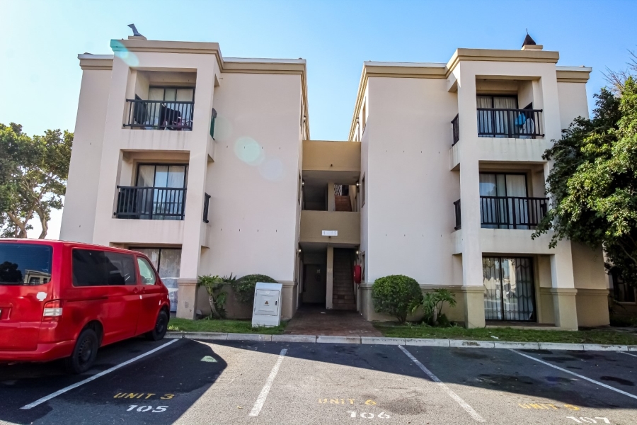 2 Bedroom Property for Sale in Parklands Western Cape